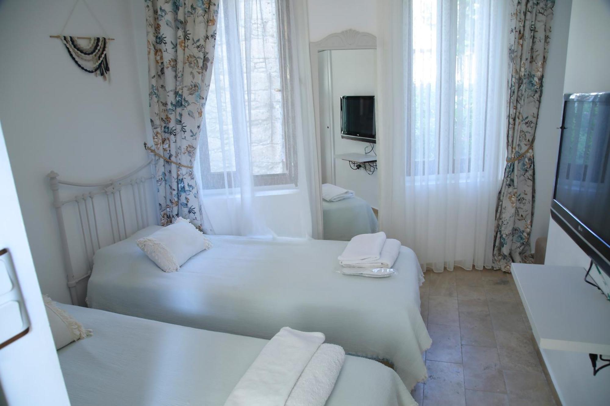 Apaz Alacati Hotel Çeşme Exterior photo